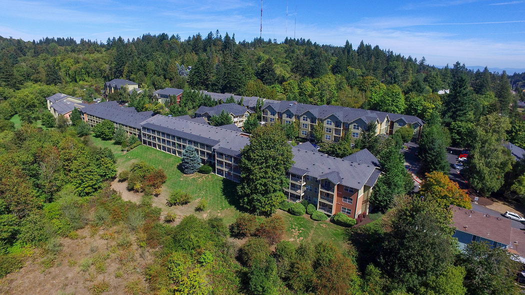 Commons at Sylvan Highlands Apartments in Portland
