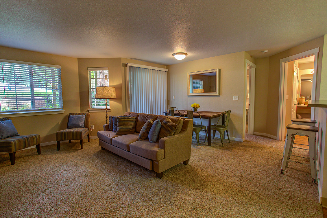 Commons at Avalon Park Apartments in Tigard, OR