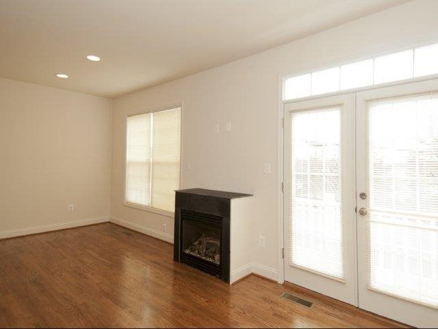 Gallery Photo 4
