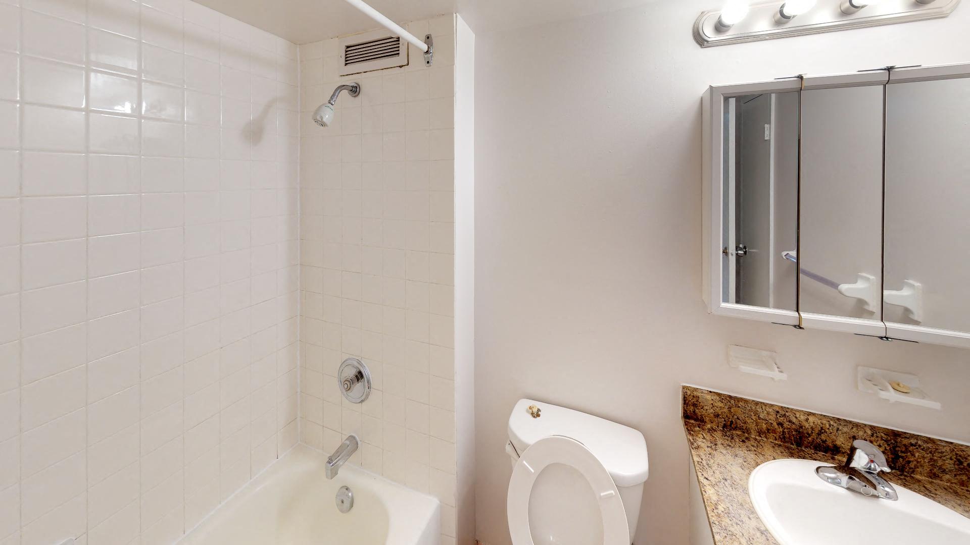 Photo 2 of Winchester Plaza - Style A - 508 sq ft - $1420 rental property