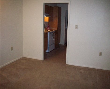Emerald Point Apartments, 4254 5th Ave, Lake Charles, LA