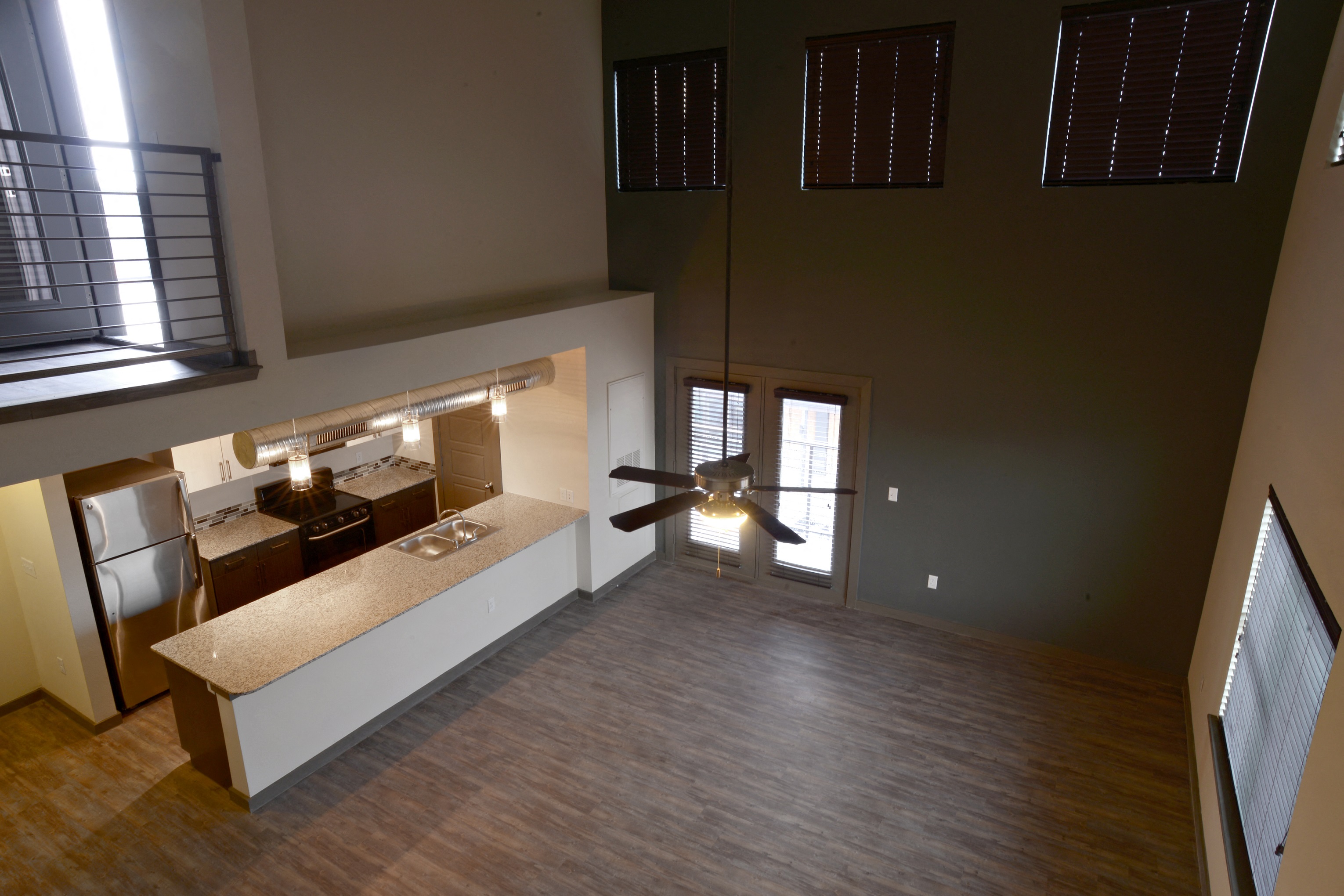 East End Lofts At The Railyard Apartments In Denton Tx [ 385 x 580 Pixel ]