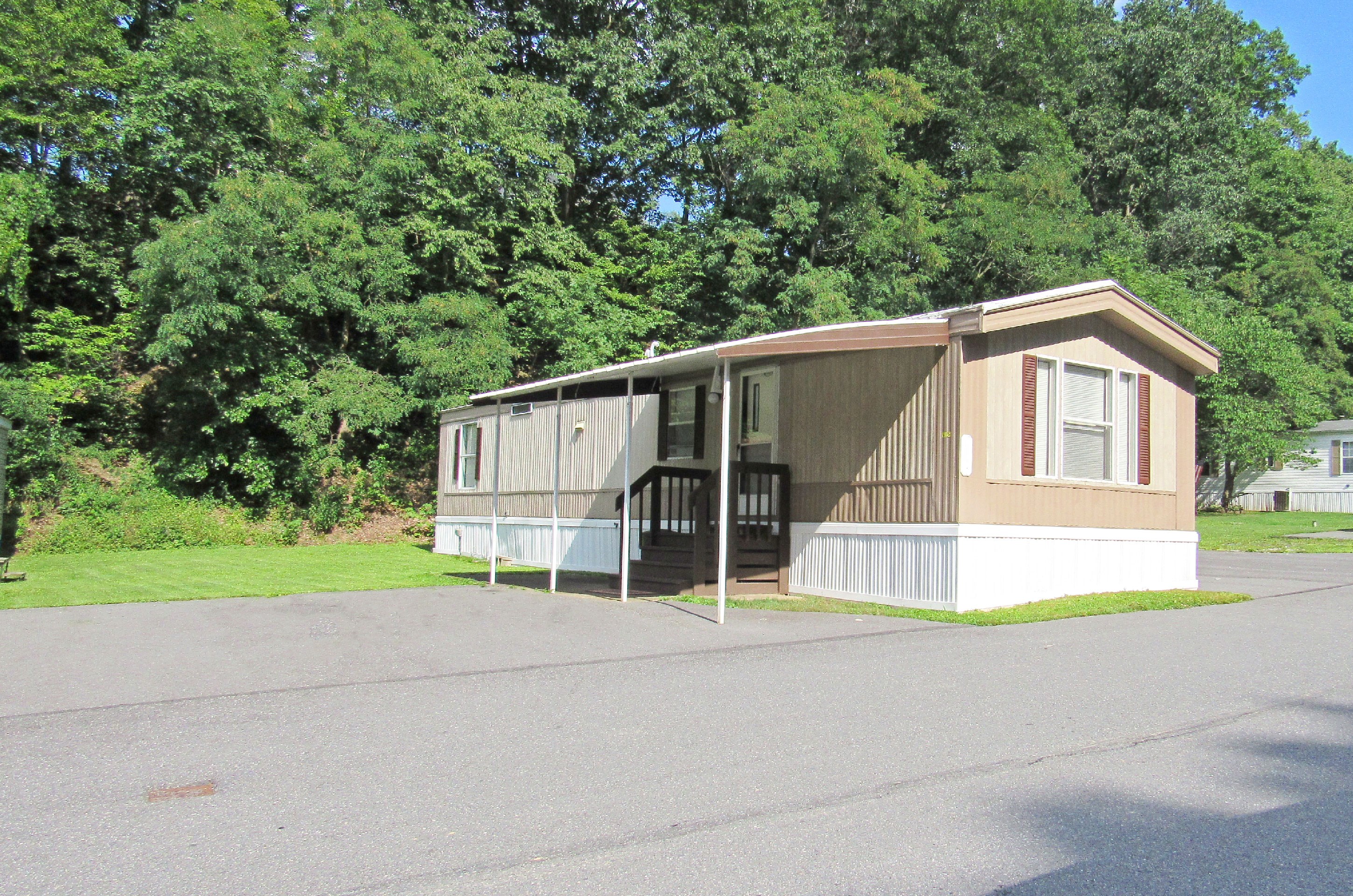 Little Mountain Estates eBrochure