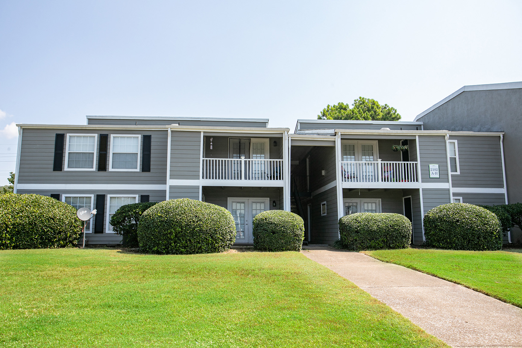 The Pointe at Bailey Cove Apartments in Huntsville, AL