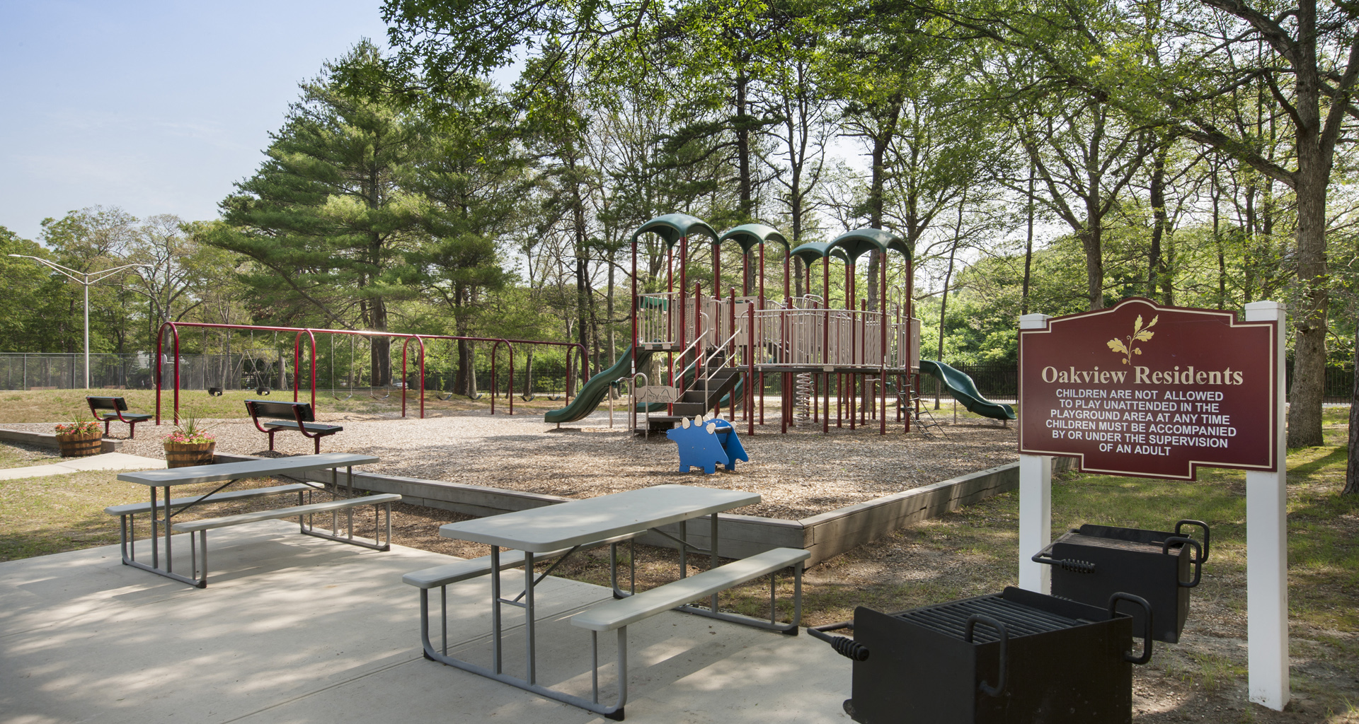 Oakview Apartments | Apartments in Coram, NY