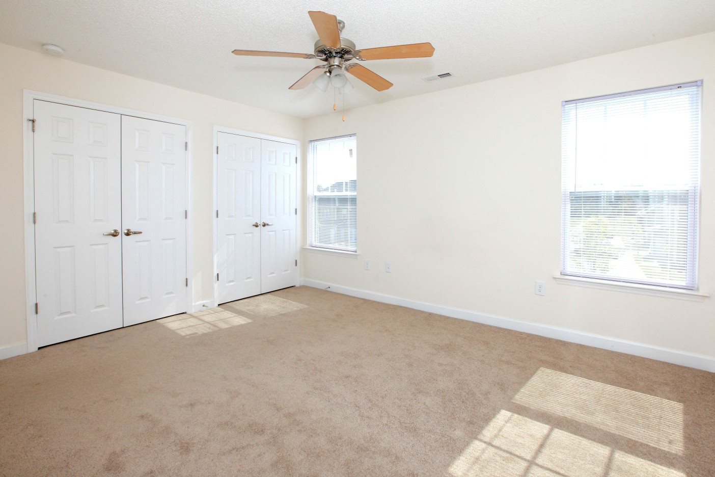 Gallery Photo 38