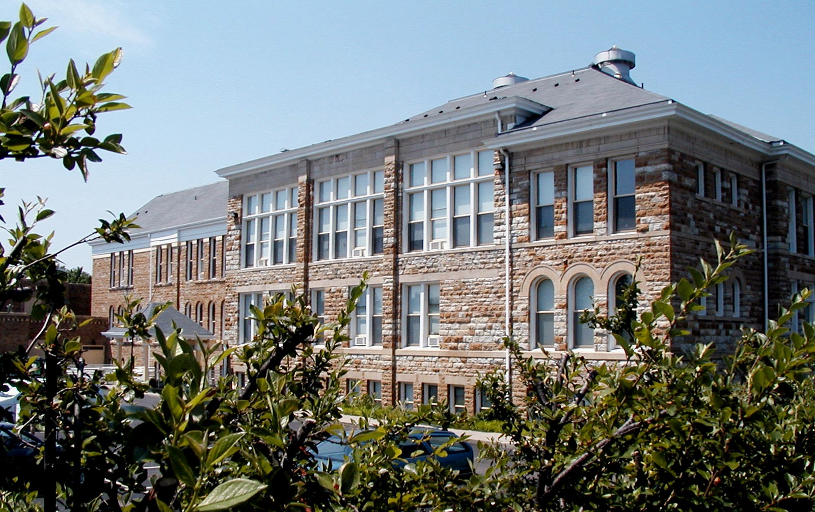 Floor Plans of Stonehouse Apartments in Cannon Falls, MN
