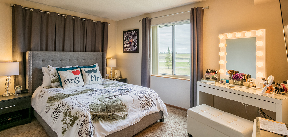 SummerField Thief River Falls Townhomes Apartments in Thief River