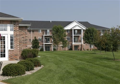 Brookfield Highlands Apartments 55+