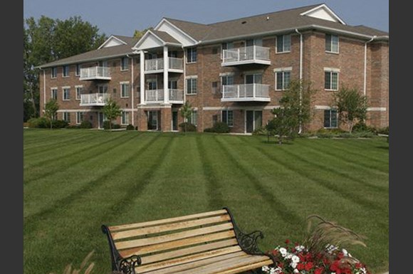 Beautiful Landscaping and Park-like Setting at Parkway Highlands Apartments & Townhomes 55+,WI 54302