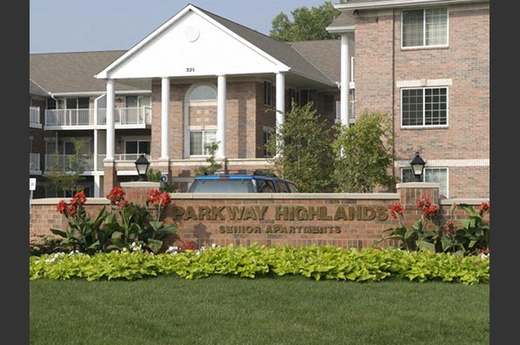 Access Controlled Community at Parkway Highlands Apartments & Townhomes 55+, Green Bay, WI,54302