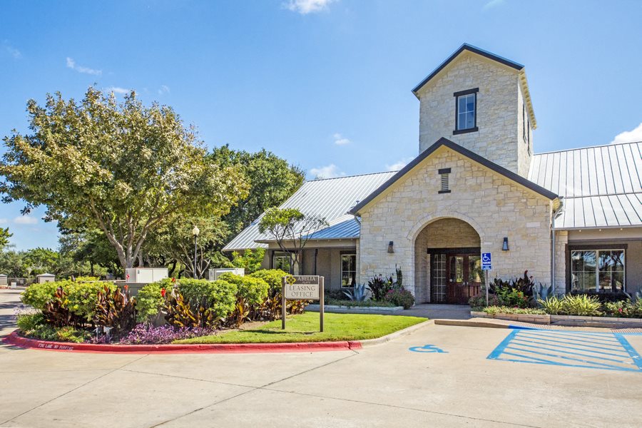 Apartments In Austin Texas Welcome To Abelia Flats