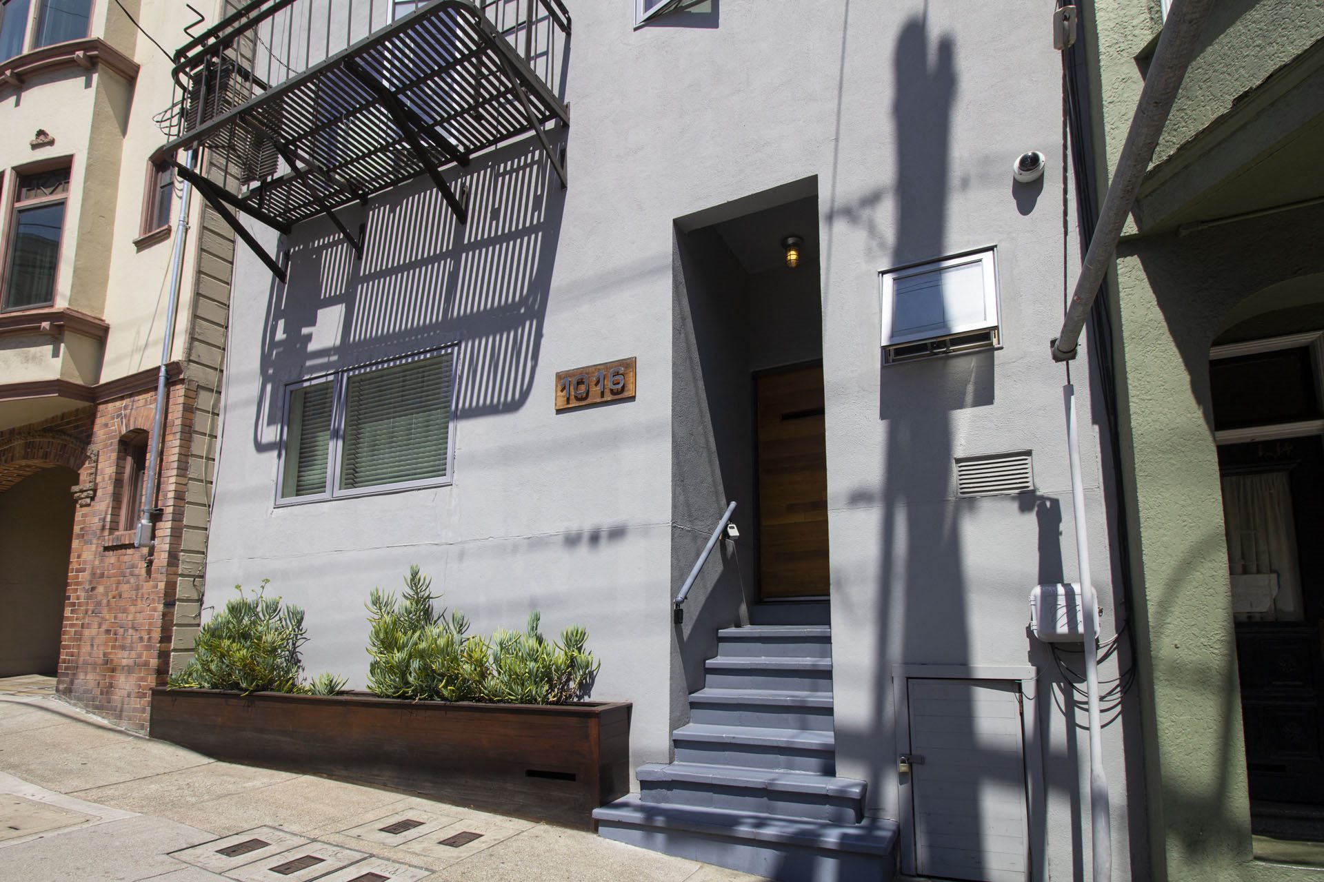 Gallery Photo 1