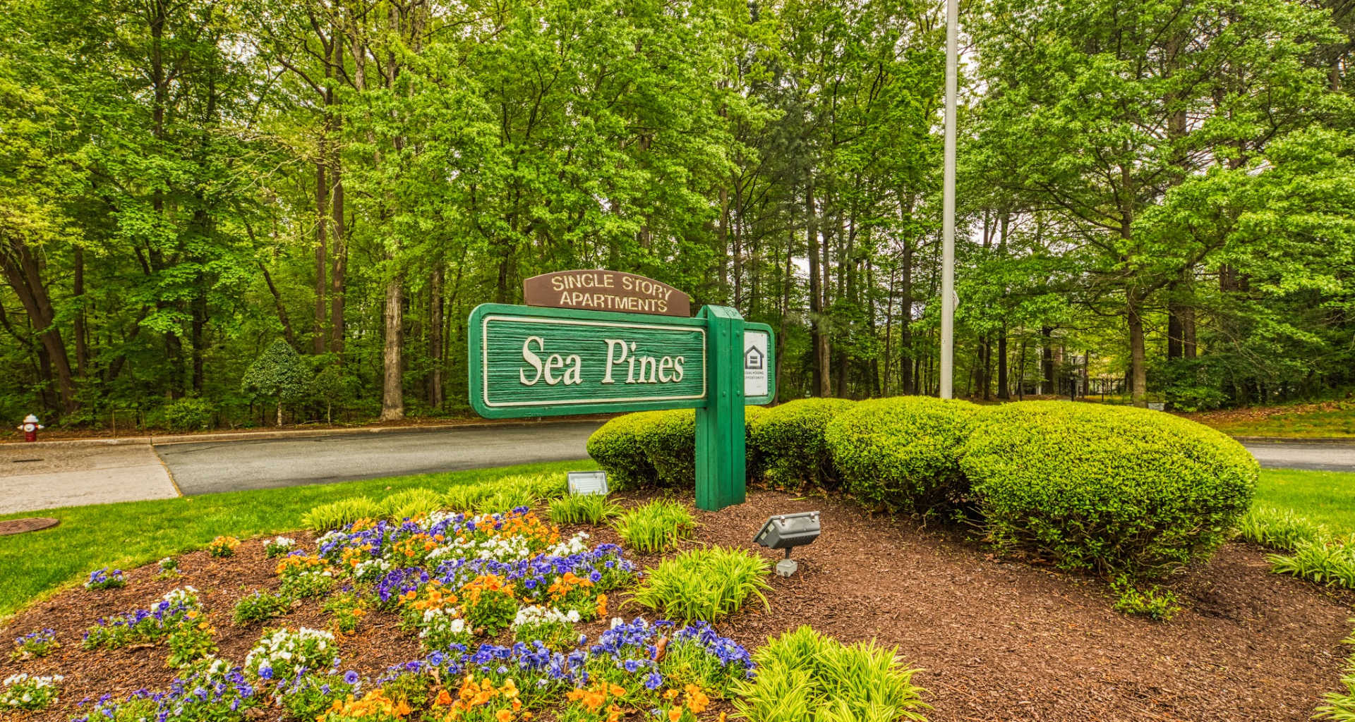 Sea Pines Apartments Near Fort Eustis In Newport News Va