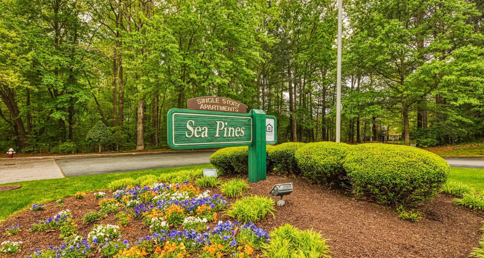 Sea Pines Apartments Near Fort Eustis In Newport News Va