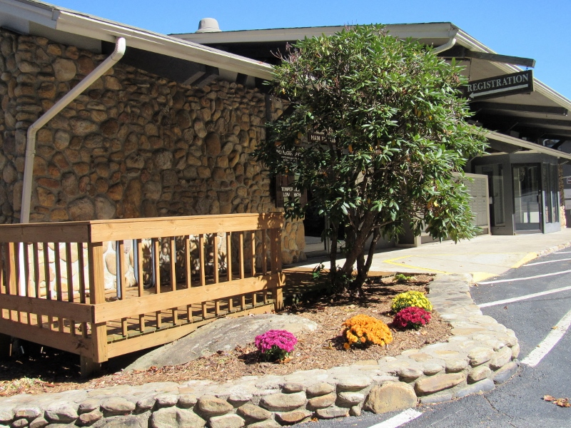 Studio West Apartments Apartments in Boone, NC