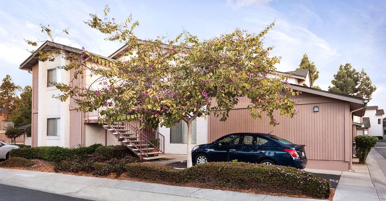 Palm Terrace Apartments in San Diego, CA