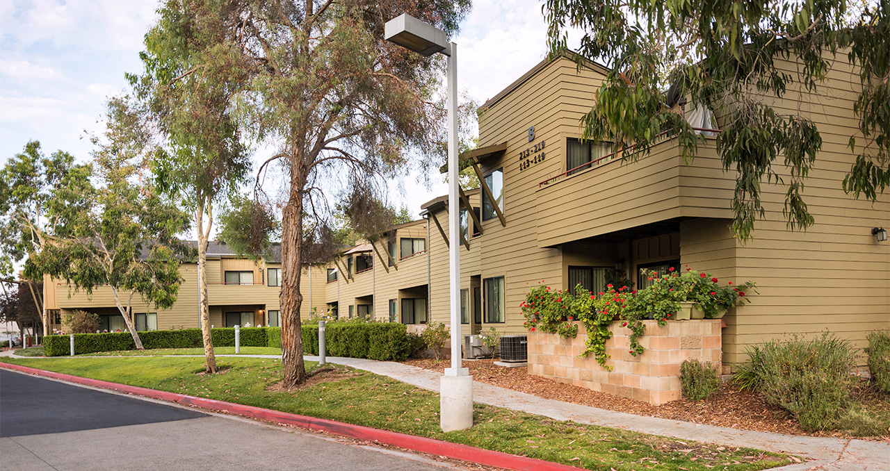 Brookview Village Apartments in Poway, CA