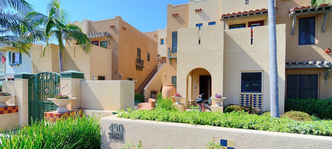 Orange Villas Apartments in San Diego, CA