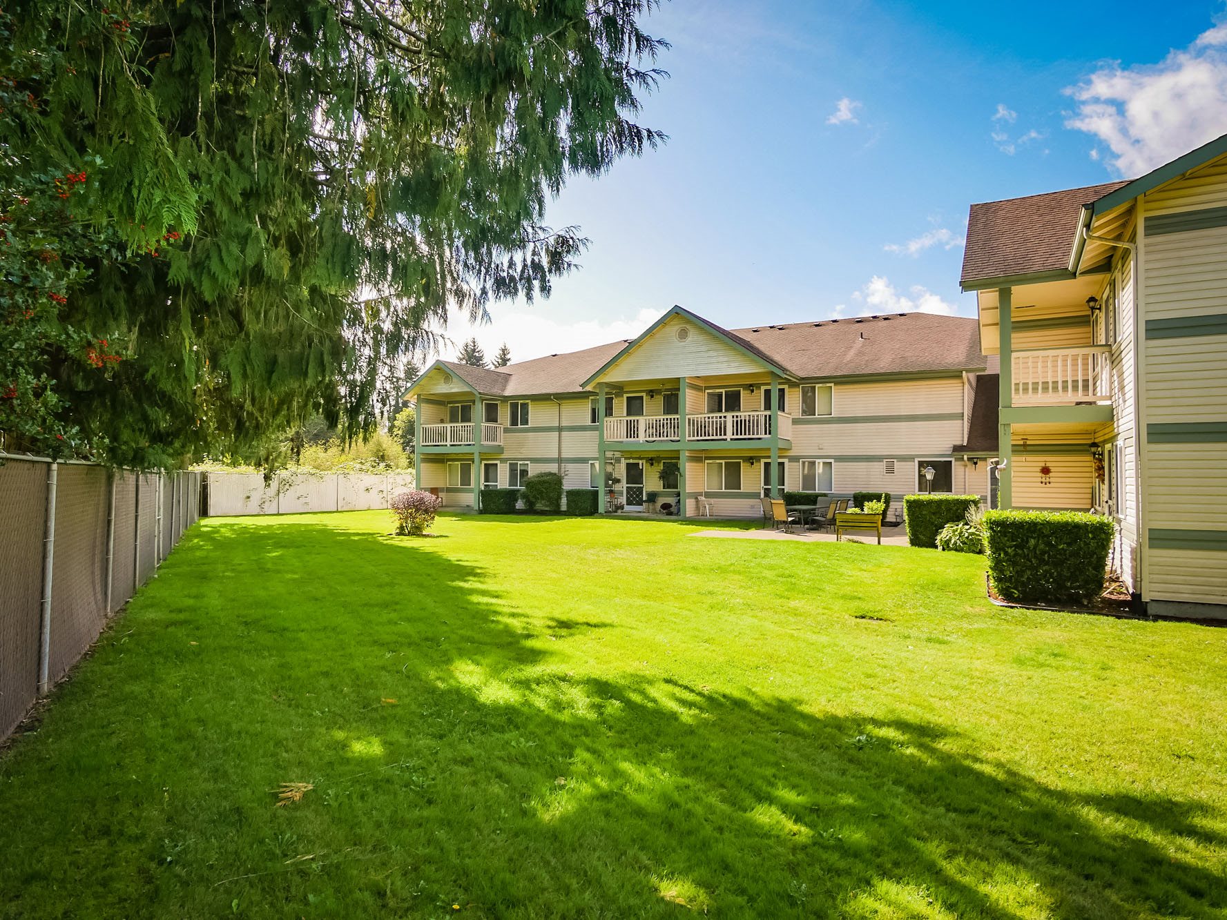 Candlewood Exterior