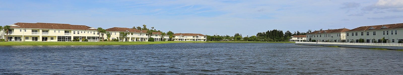 Emerald Lake One Two And Three Bedroom Apartments And Townhouses In Palm Springs