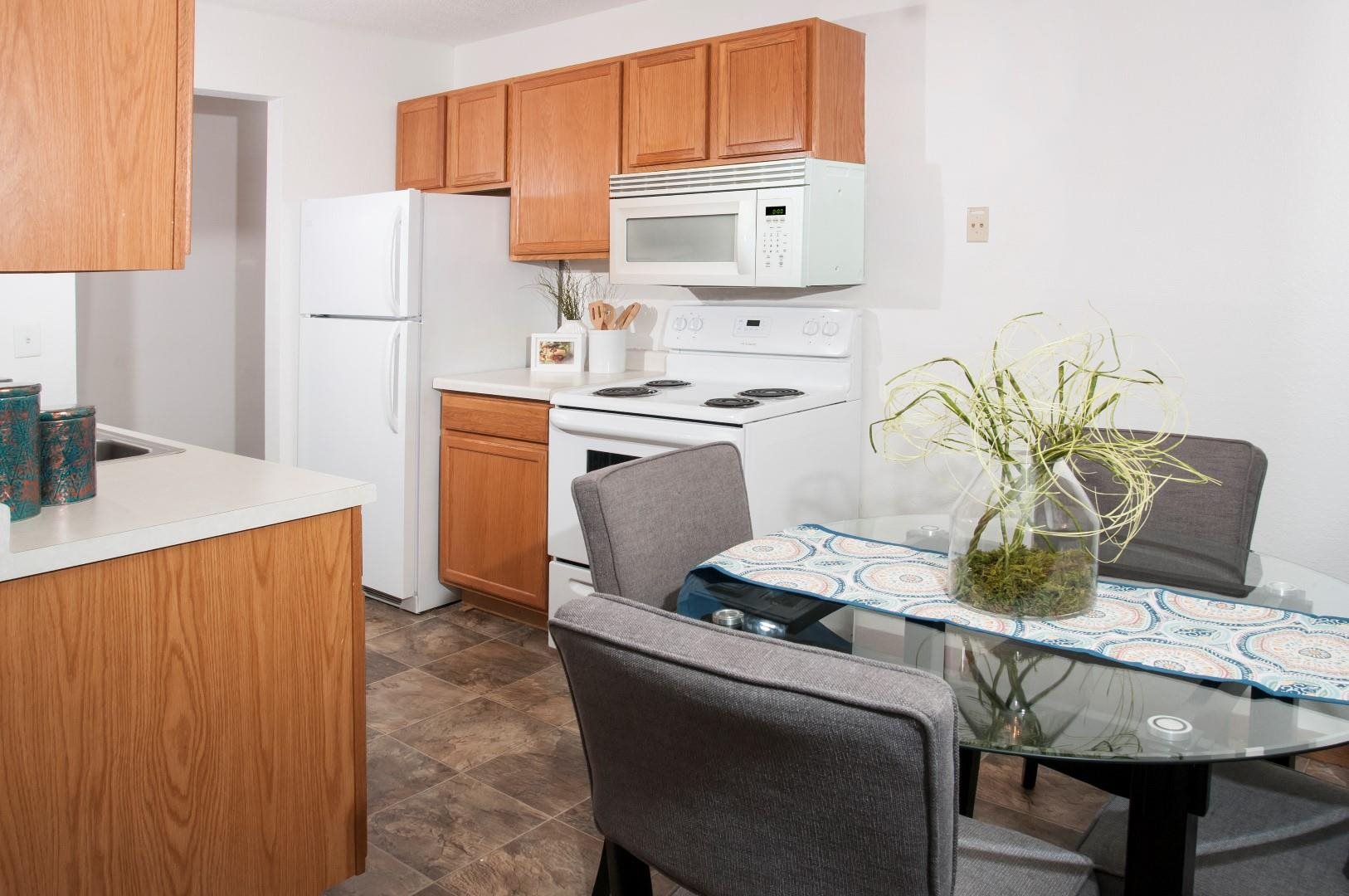 Photos and Video of Crest Oak in Coon Rapids, MN