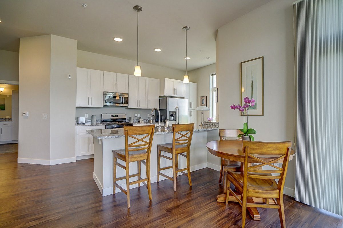 Gallery Photo 18