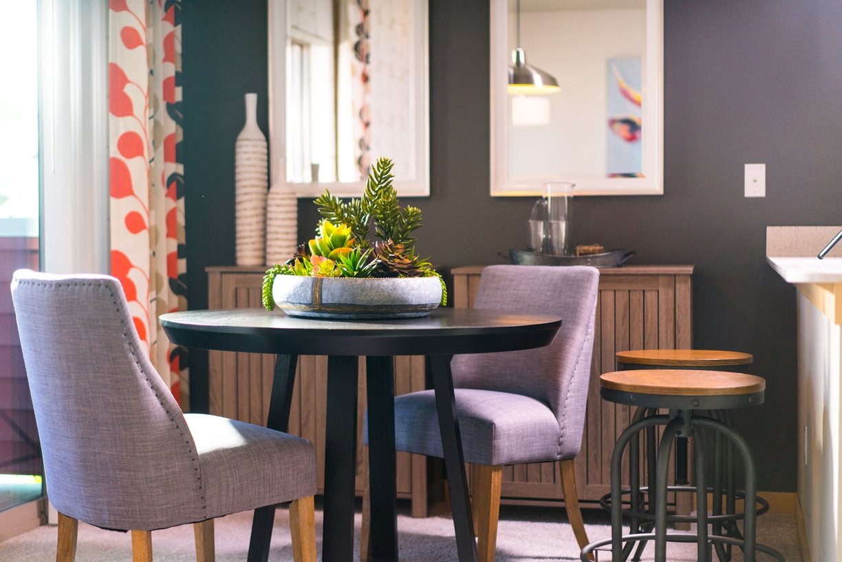 Simon's Mill Apartments in Edgewood, WA