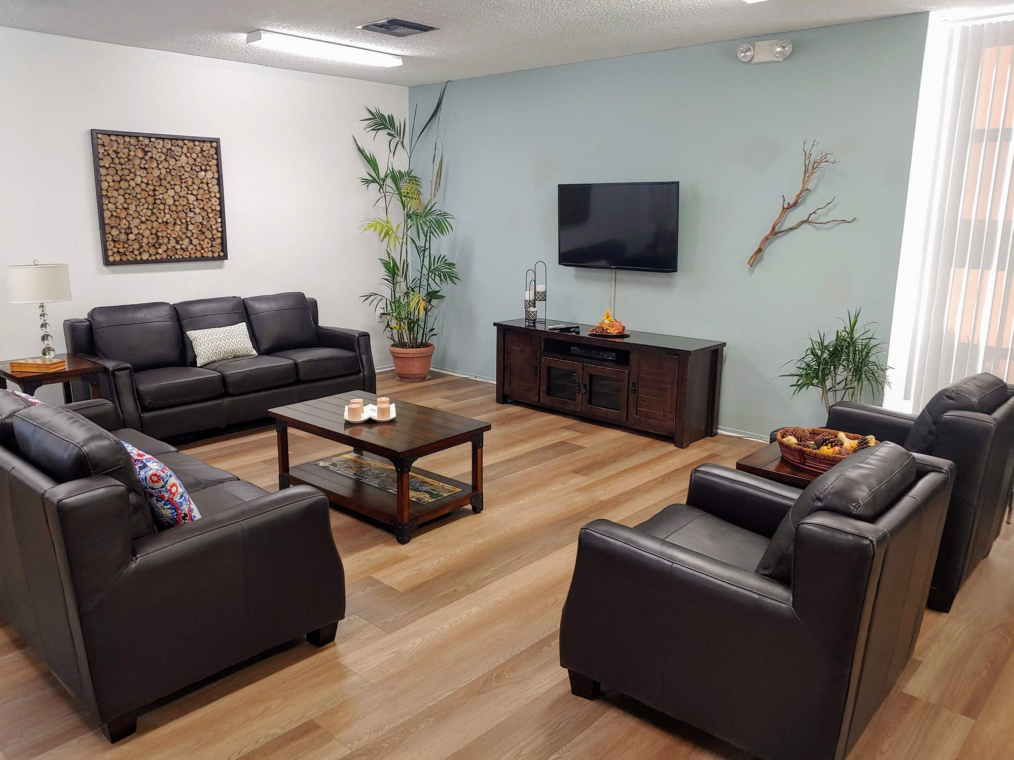 Gallery Photo 6