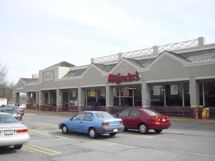 Seminary Plaza Shopping Center | Apartments in Alexandria, VA