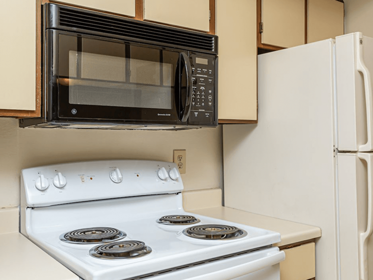 kitchen with appliances for rent