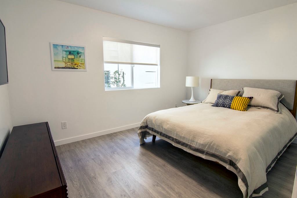 Santa-Monica-Luxury-Apartment-Pacifico-Interior-Bedroom