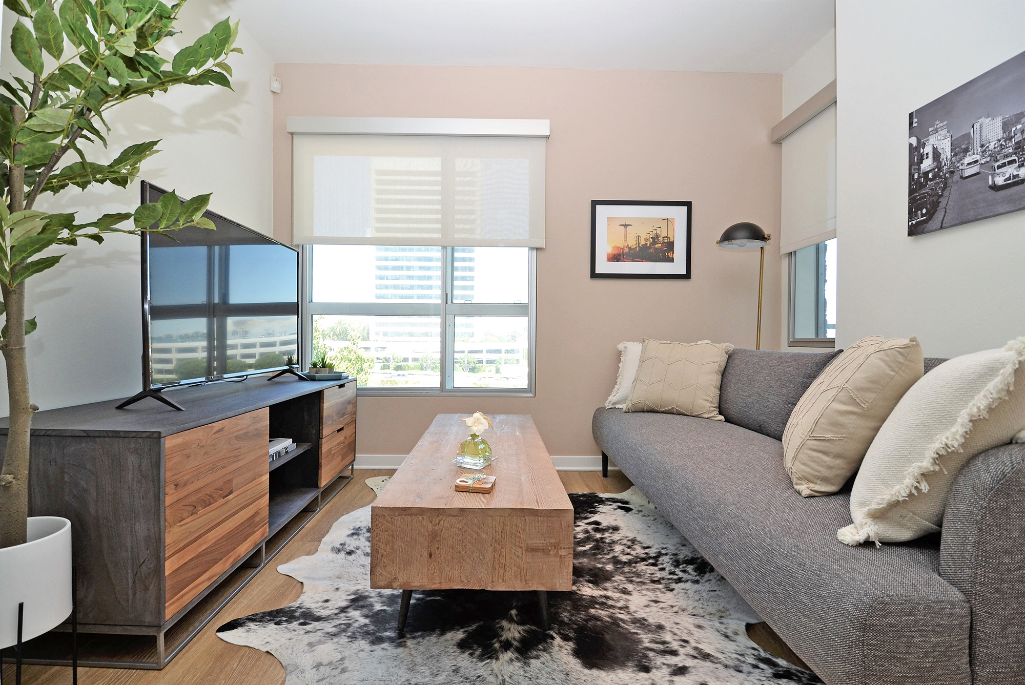 West-Los-Angeles-Apartments-NMS-1759-Beloit-