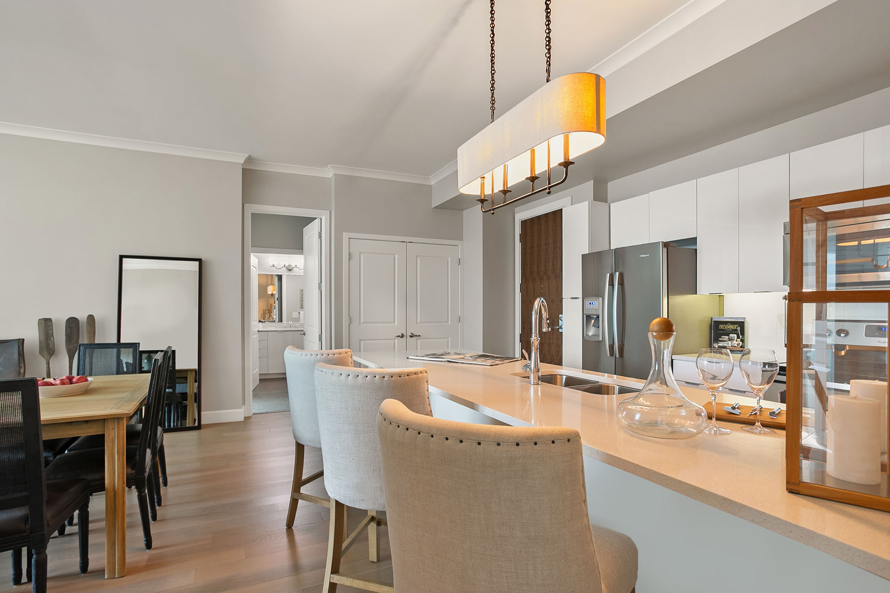 Peachtree Road apartments for rent - The Residence Buckhead Atlanta -Kitchen