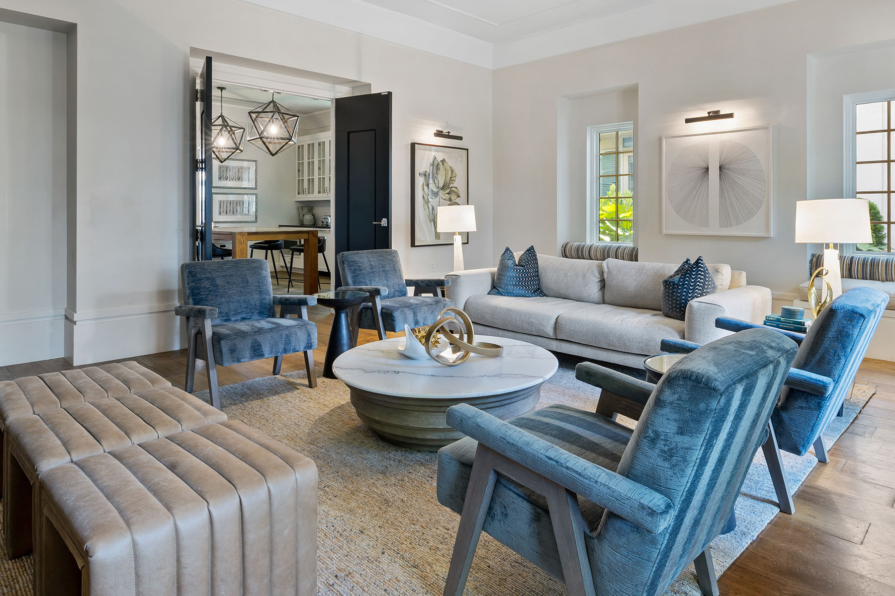 The Residence Buckhead Atlanta apartments for rent in Chastain Park - Mansion Living Room