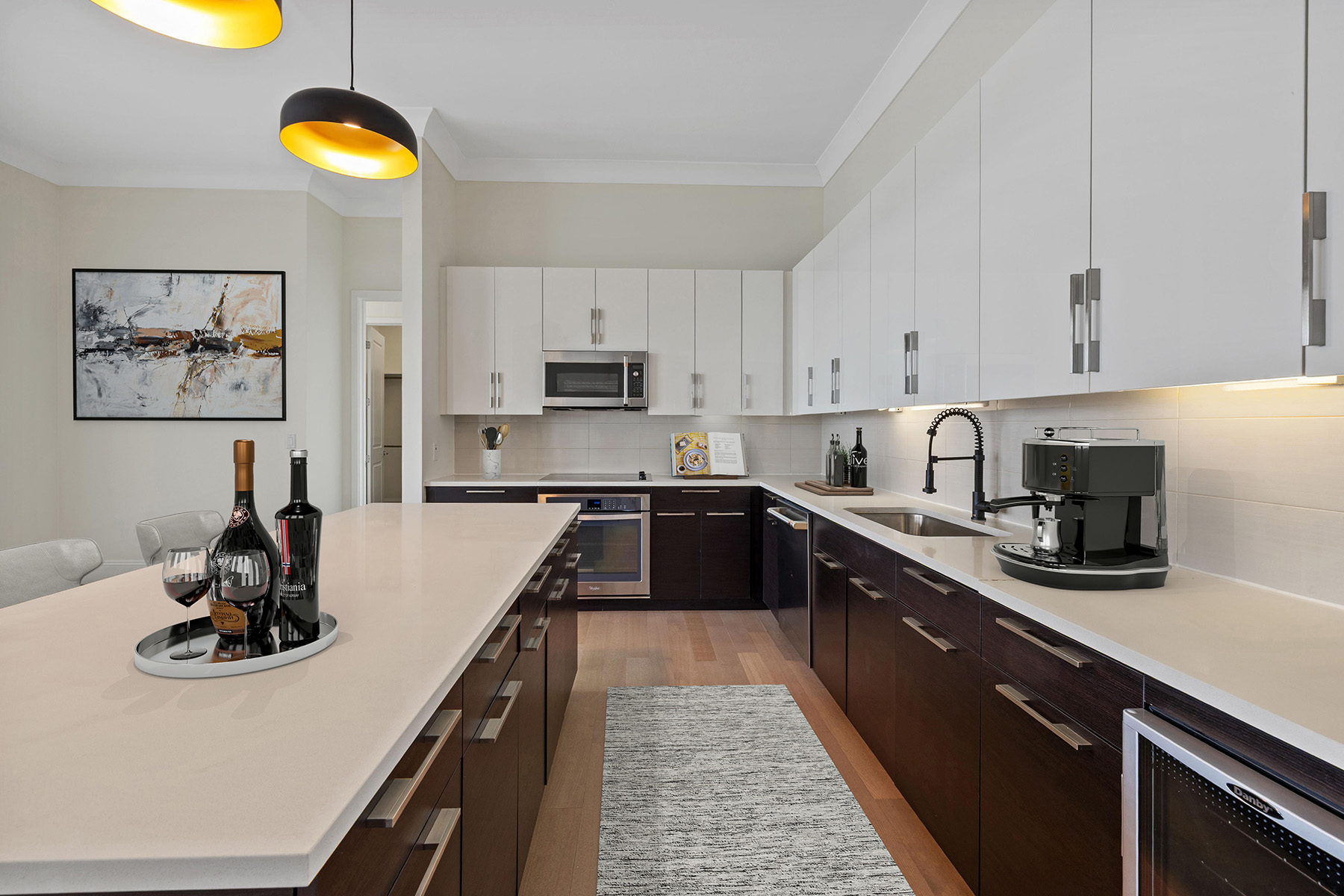 Buckhead Atlanta Penthouses for Rent - The Residence Buckhead Atlanta - Living room