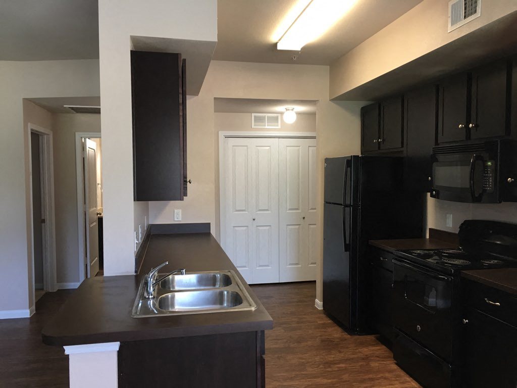 Gallery Photo 15