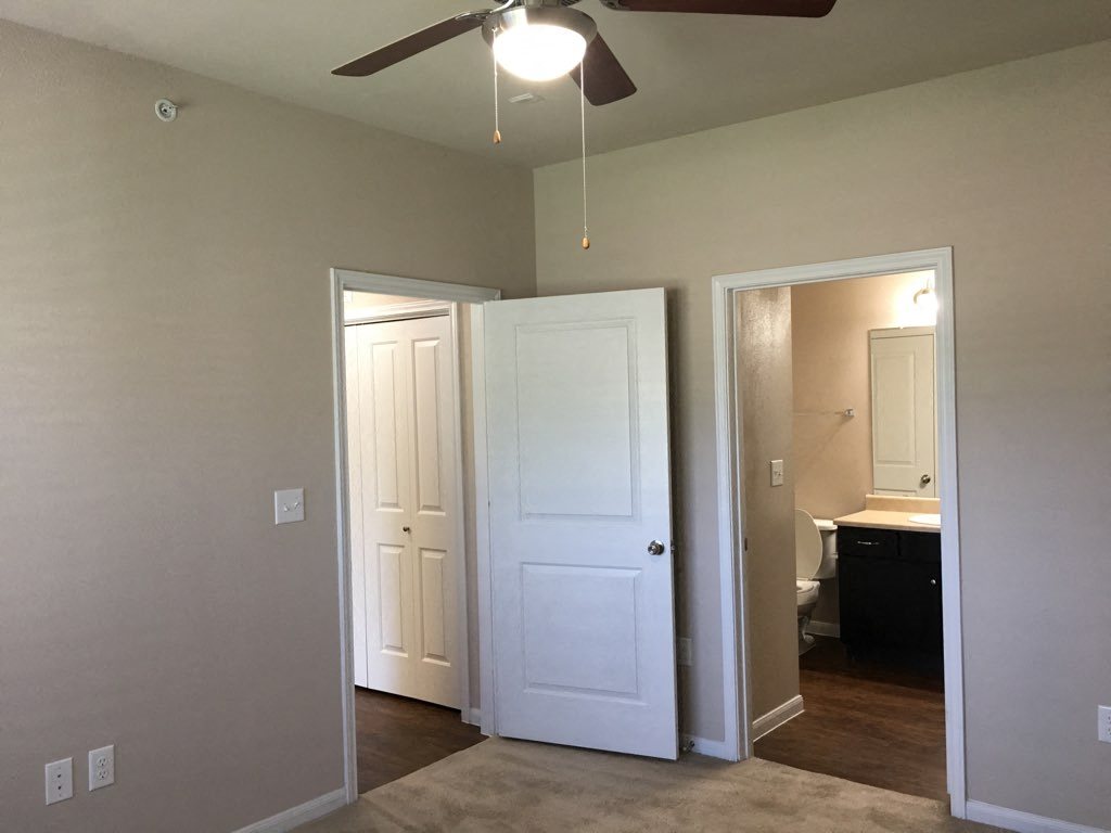 Gallery Photo 18