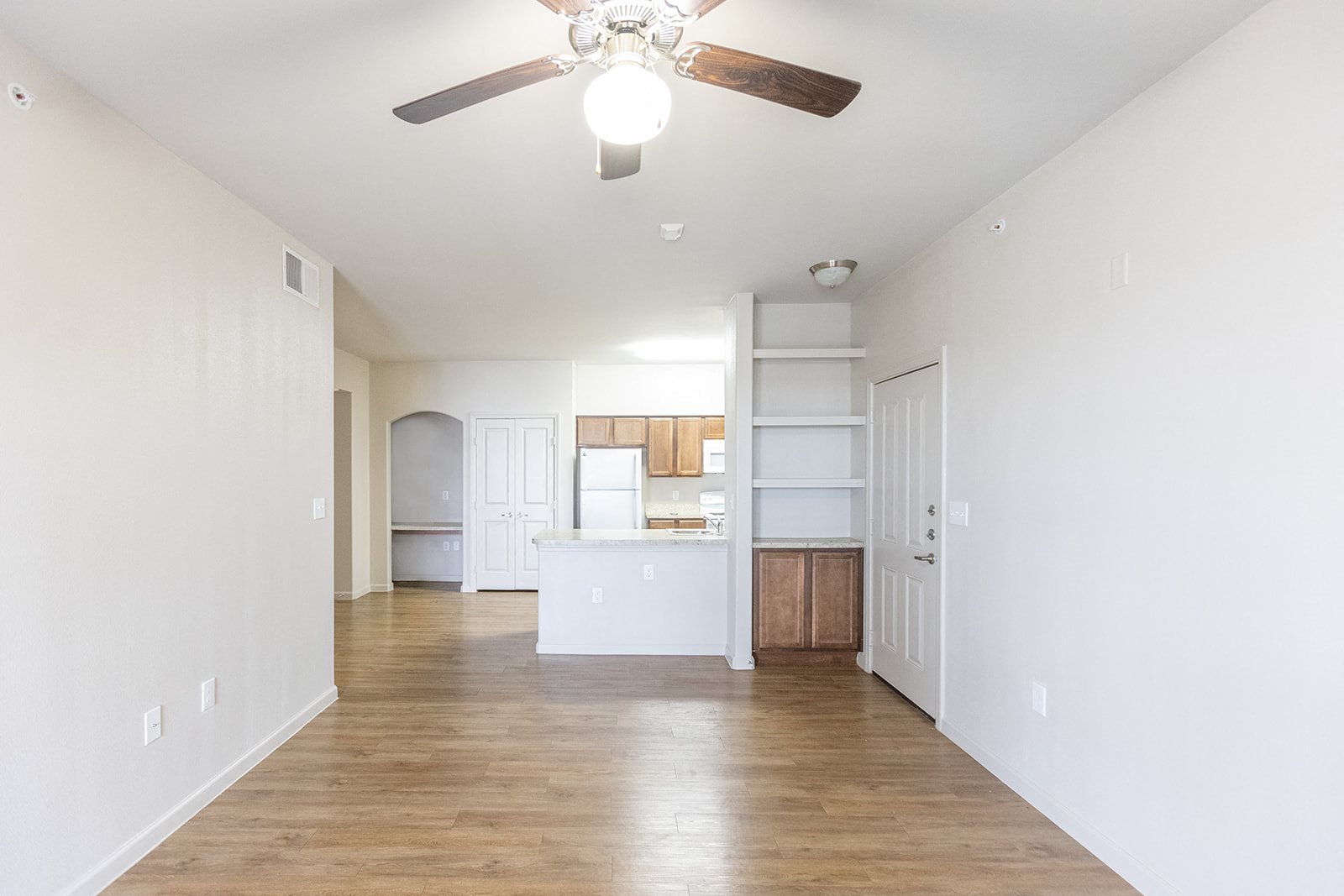 Gallery Photo 32