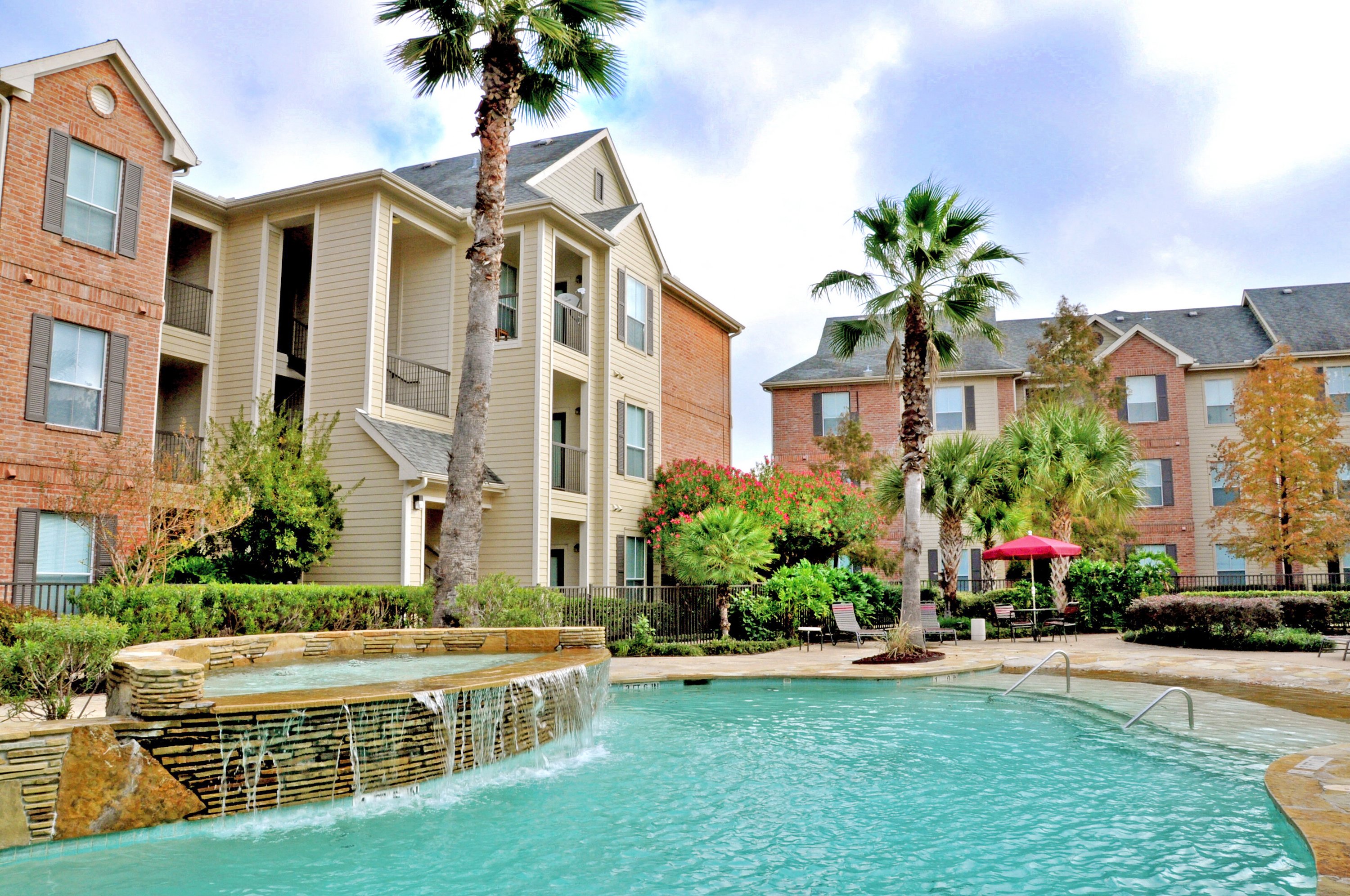 The Windwater At Windmill Lakes Apartments In Houston Tx