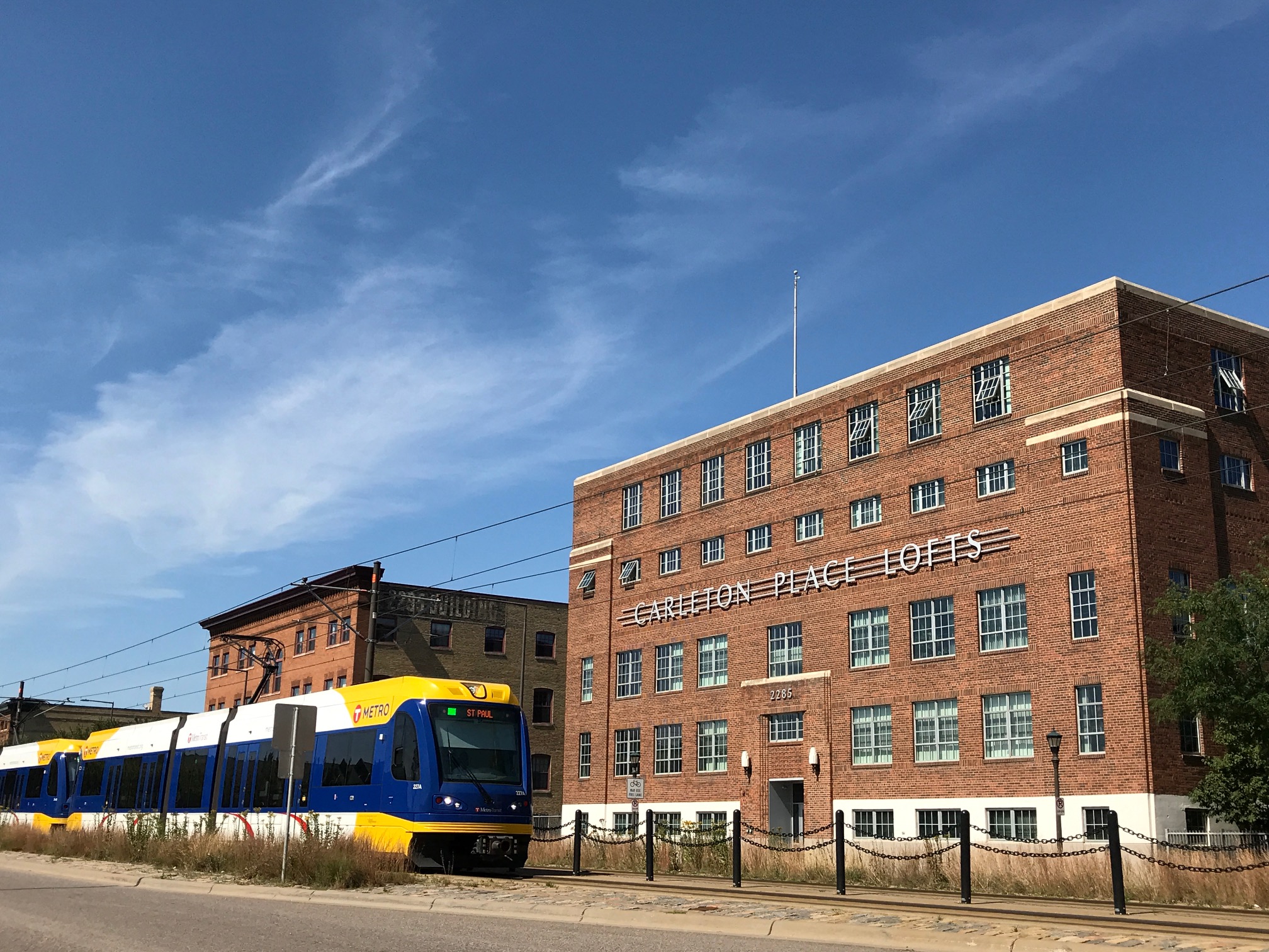 Carleton Artist Lofts Apartments in St Paul, MN