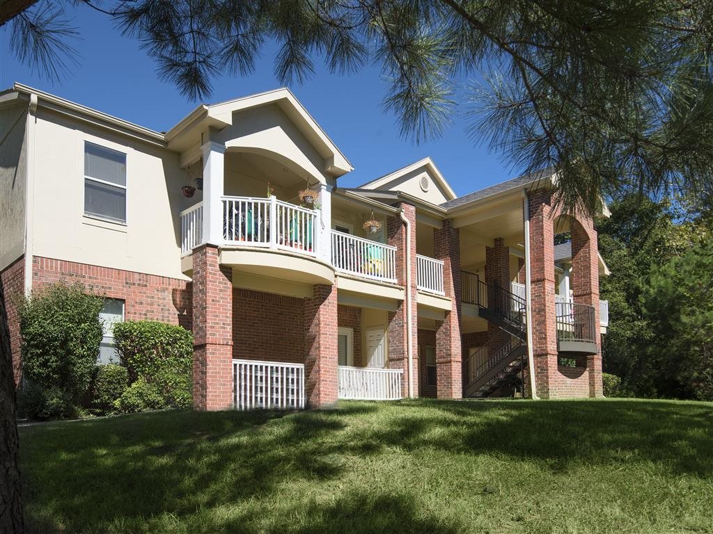 Photos and Video of The Cliffs I in Fayetteville, AR