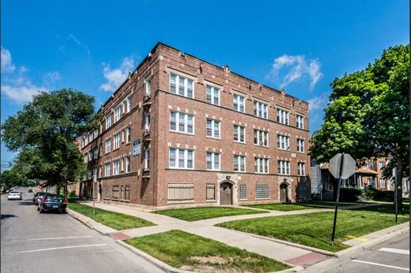 Pullman Apartments for rent in Chicago | 11250 S Indiana