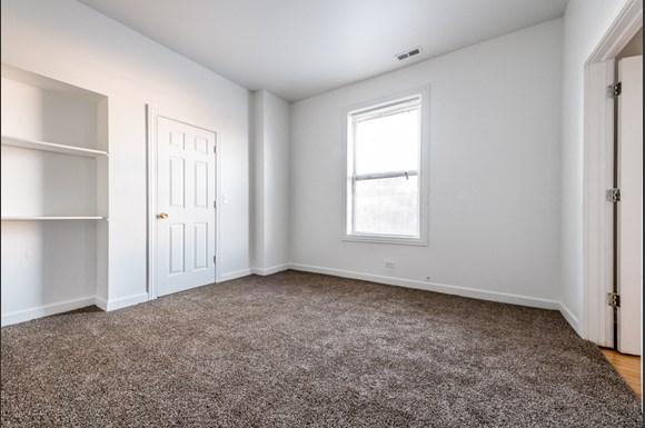 South Shore Apartments for rent in Chicago | 2817 E 77th St Bedroom