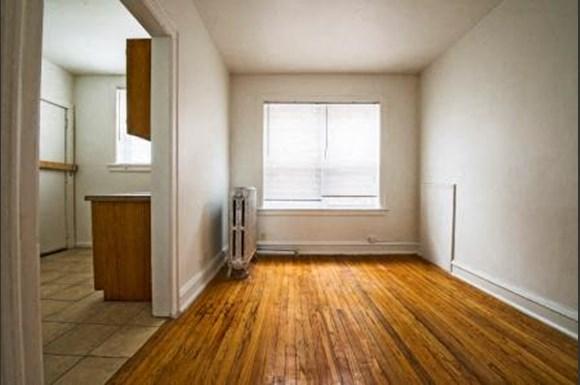 8222 S Ingleside Ave Apartments Chicago Dining Room