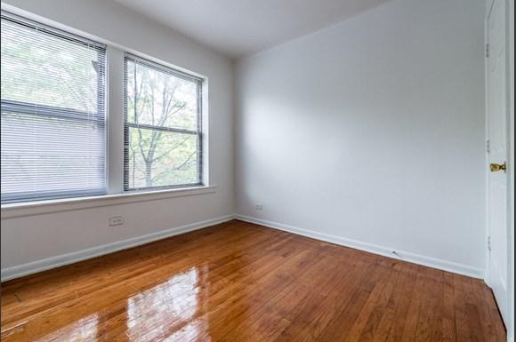 South Shore Apartments for rent in Chicago | 6901 S Merrill Bedroom