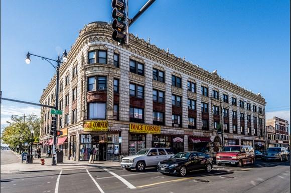 Chatham Apartments for rent in Chicago | 741 E 79th St