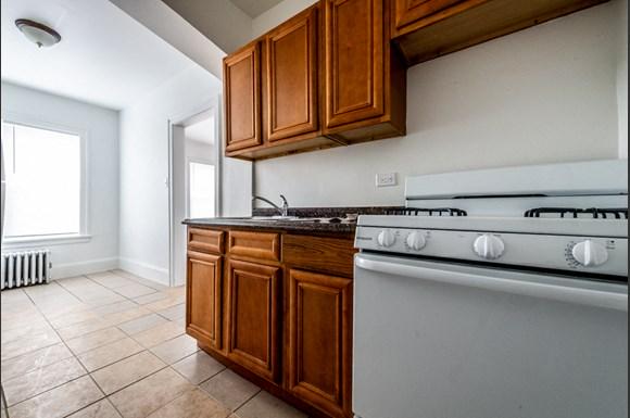 South Shore Apartments for rent in Chicago | 7914 S Kingston Kitchen
