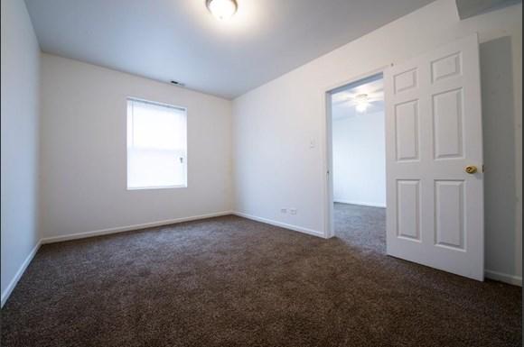 9244 S Saginaw Ave Apartments Chicago Bedroom