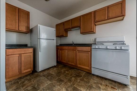Washington Park Apartments for rent in Chicago | 6224 S Martin Luther King Dr Kitchen